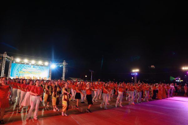 880BEEF7-85AD-418E-9513-7D8EC0EDB954